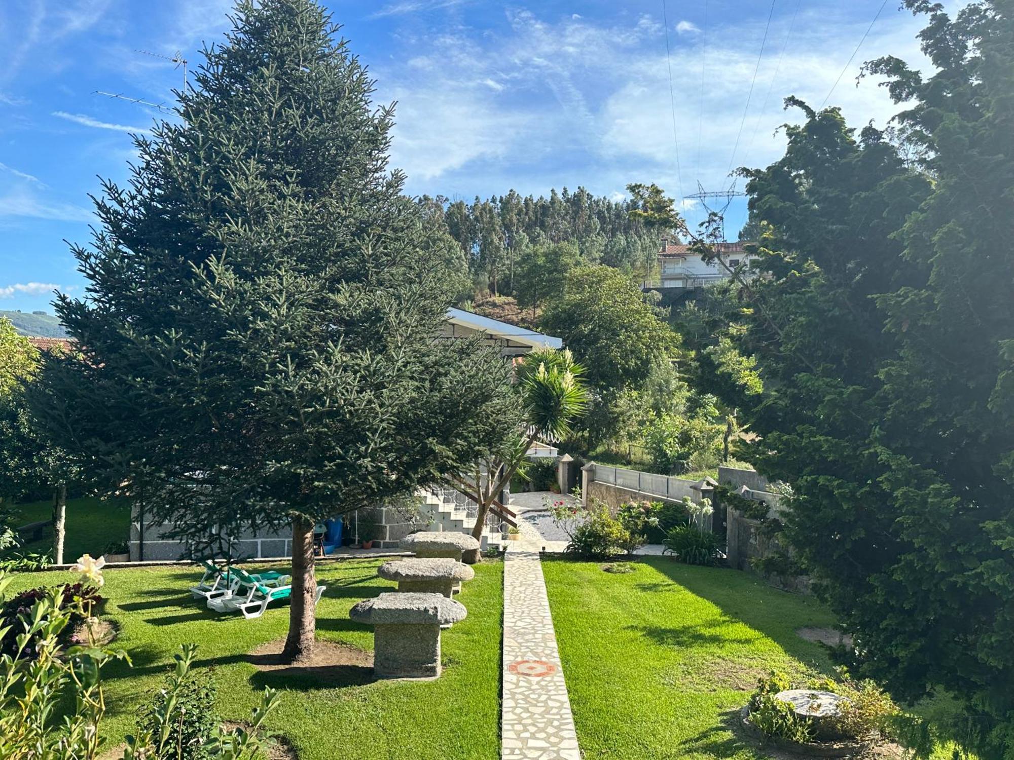 Vila Guia In Valdreu Braga Exterior foto